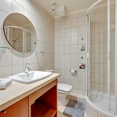 Lion - Santorini דירה